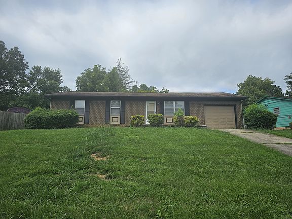 2nd image of 4907 Oakbrook Ct