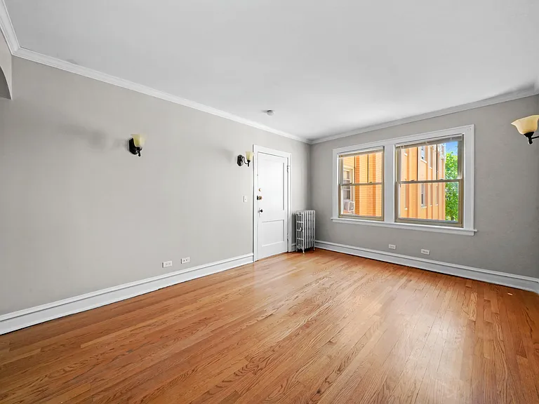 1929 Grove Ave #106 — Photo 1