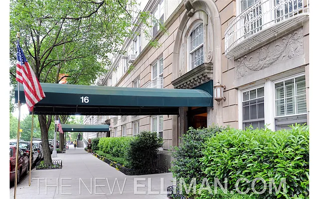 Sold by Douglas Elliman | media 14