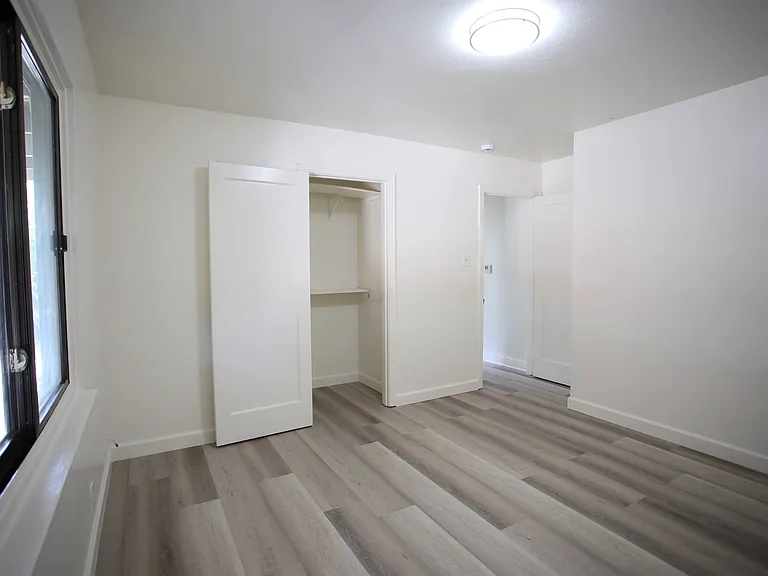 2020 Leland Way — Photo 12