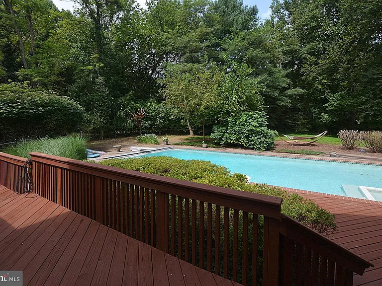 10190 Akhtamar Dr — Photo 48