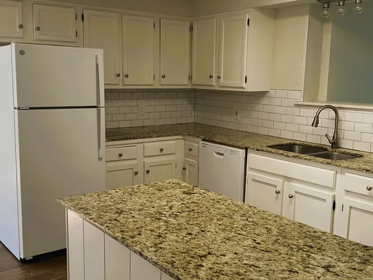 1405 Jupiter Rd — Photo 19