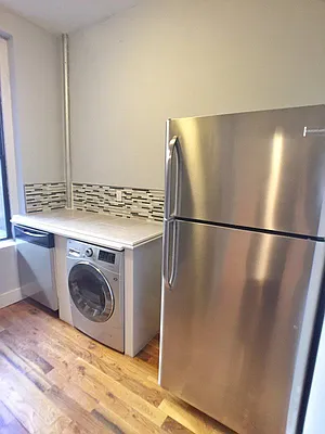 Rented by Bohemia Realty Group | media 35