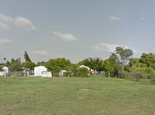 820 Red Bud Dr, Alamo, TX 78516