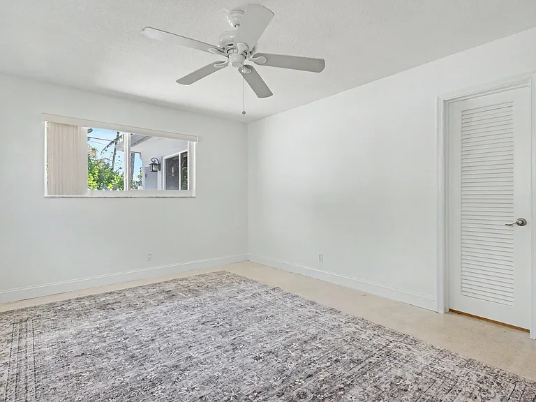 4800 NE 25th Ave N #NORTH — Photo 25