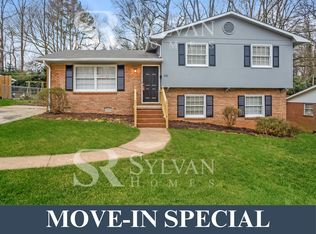 3924 Dunwoody Dr, Charlotte, NC 28215