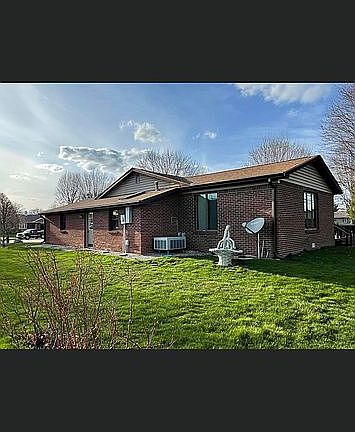 4th image of 707 Eastwood Ct