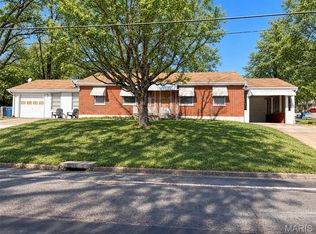 503 Chambers Rd, Saint Louis, MO 63137