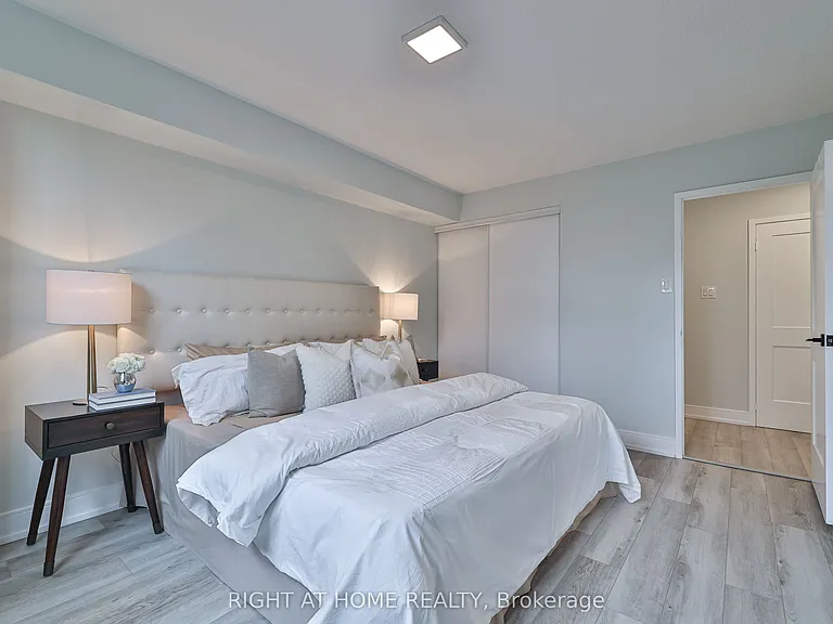 1338 York Mills Rd #309 — Photo 23