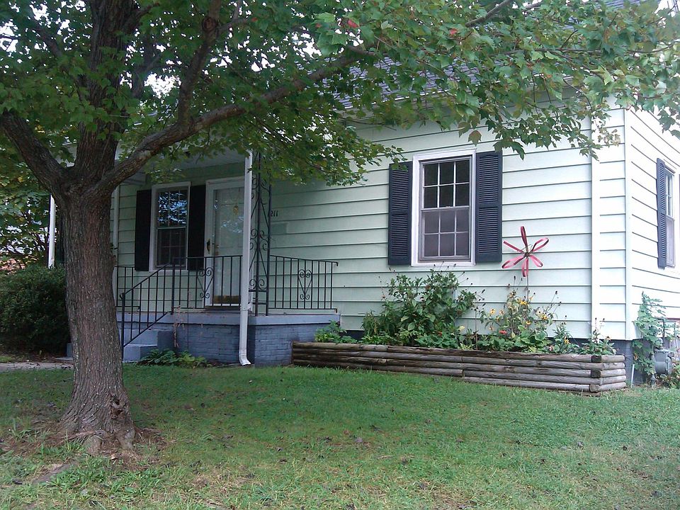 1st image of 1211 16th St