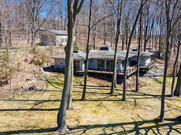 10863 M 43, Richland, MI 49083