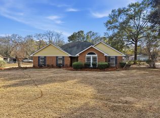 115 Knollwood Dr, Leesburg, GA 31763