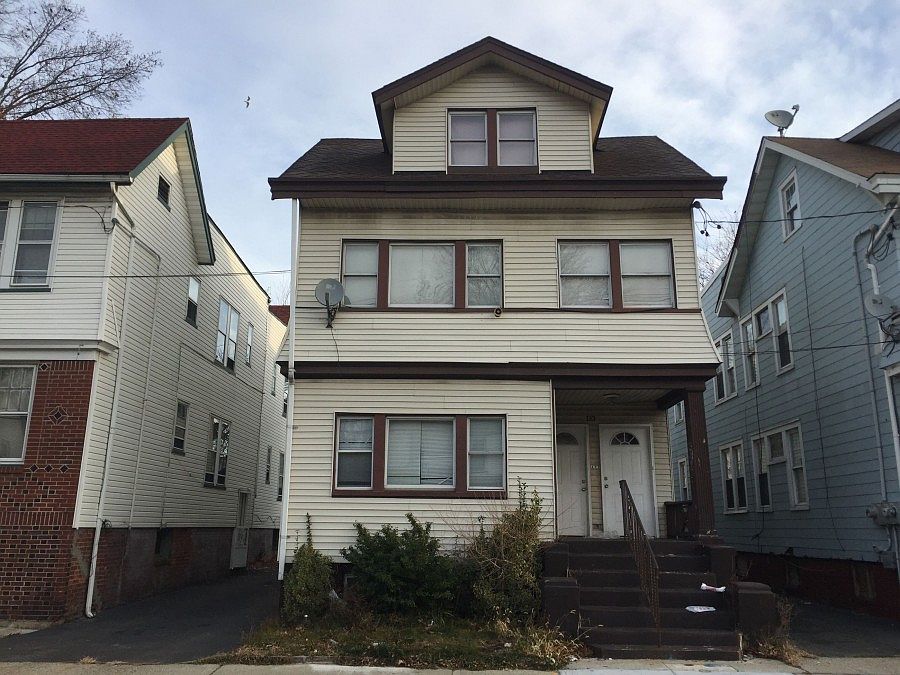1st image of 133 Paine Ave