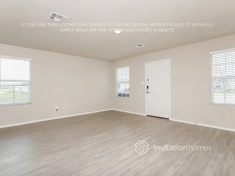 14642 Source Cir — Photo 4