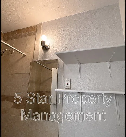 1114 N El Paso St #5 — Photo 21