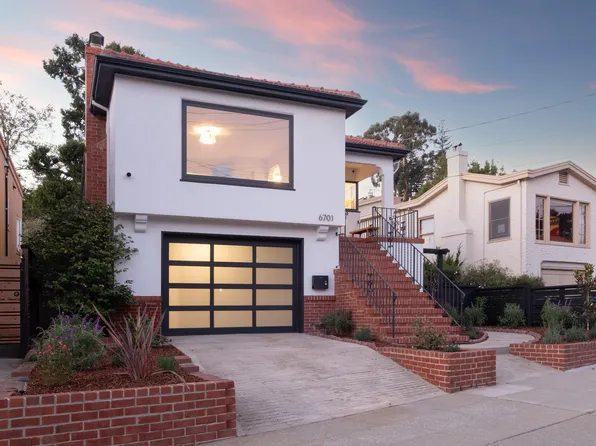 6701 Chabot Rd, Oakland, CA 94618