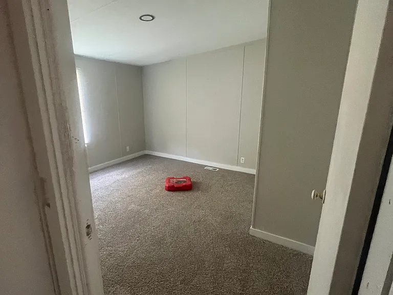 1443 Woodend Ln — Photo 13