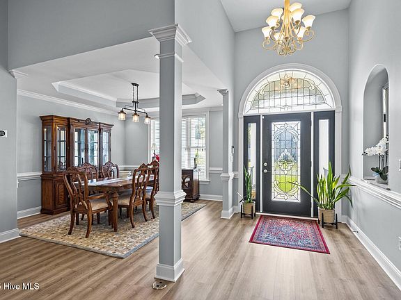 5th image of 1921 Kingfisher Drive