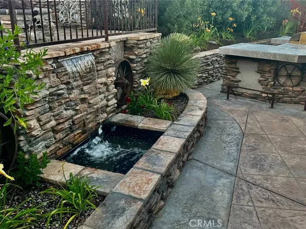 215 Gamez Way, Hemet, CA 92545