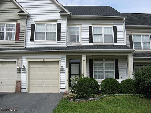 2nd image of 308 London Downs Cir