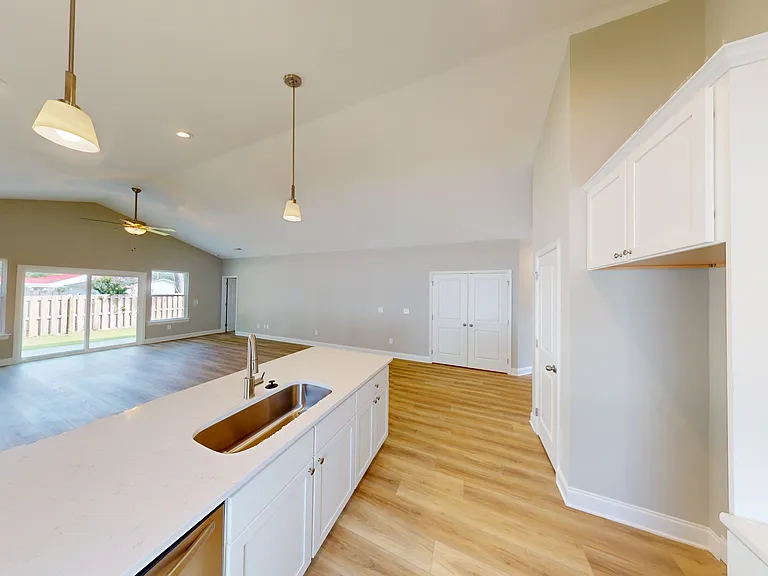 1056 Moen Loop — Photo 15