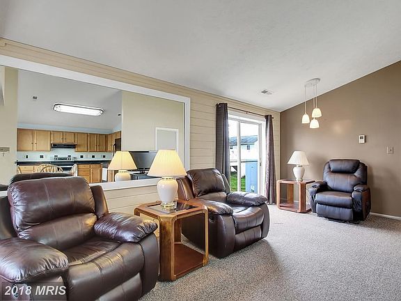 Spacious and bright living room