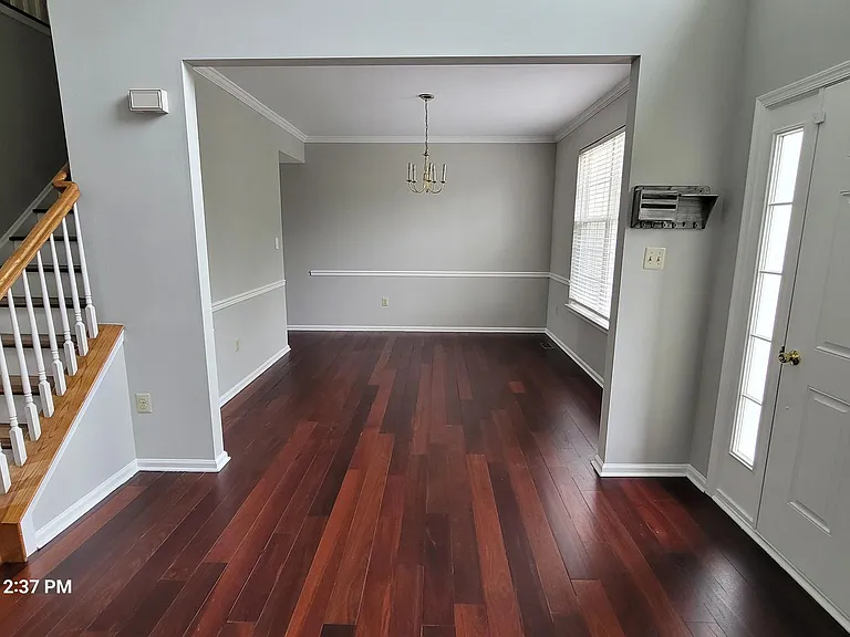 155 Addison Ln — Photo 8