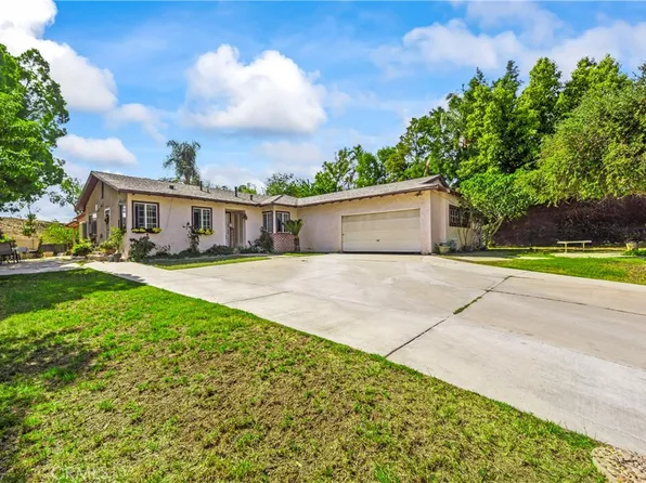 822 Corona Ave, Corona, CA 92879