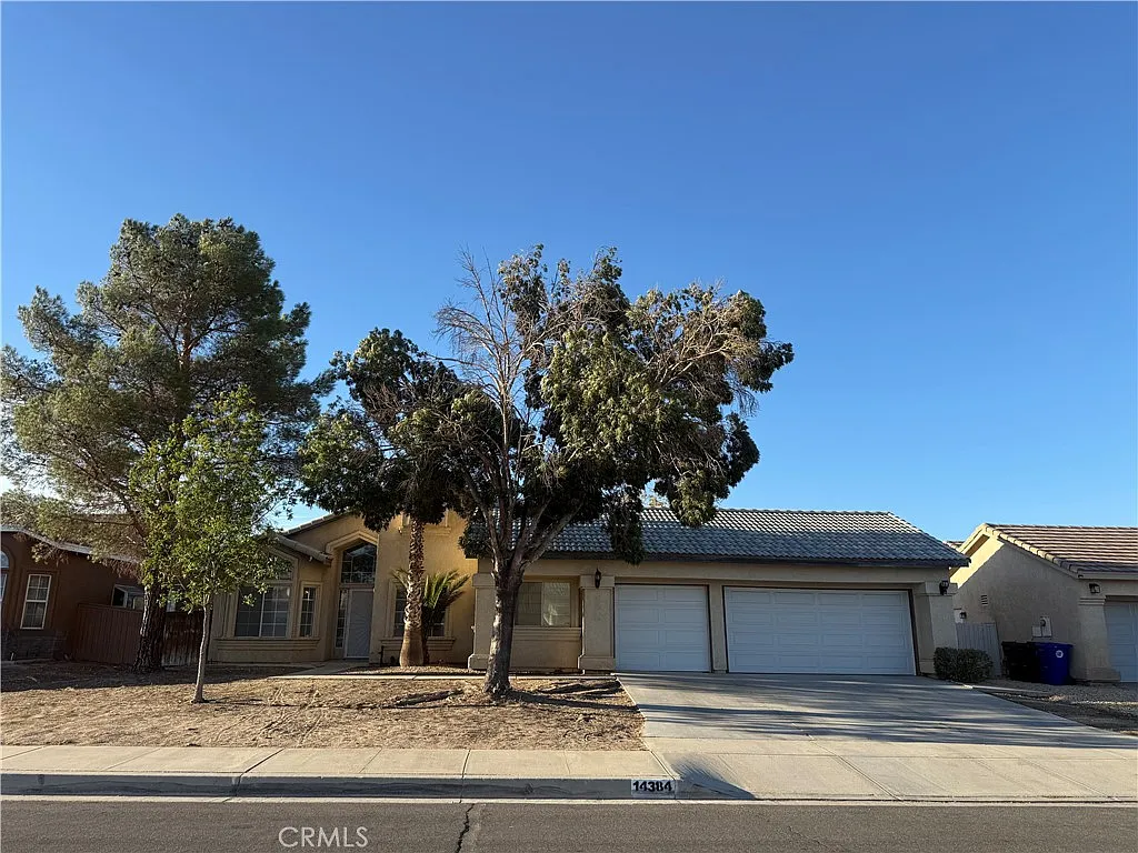 3 bed, 1493 sqft, $2,497 — Photo 1