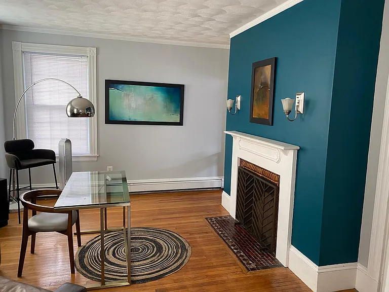 102 Pleasant St #1 — Photo 4
