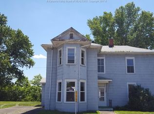 602 Ashton St, Ravenswood, WV