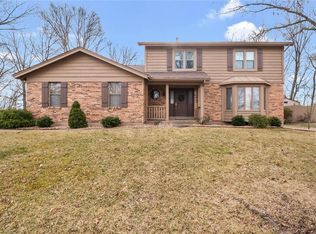 3435 Bluff View Dr, Saint Charles, MO 63303
