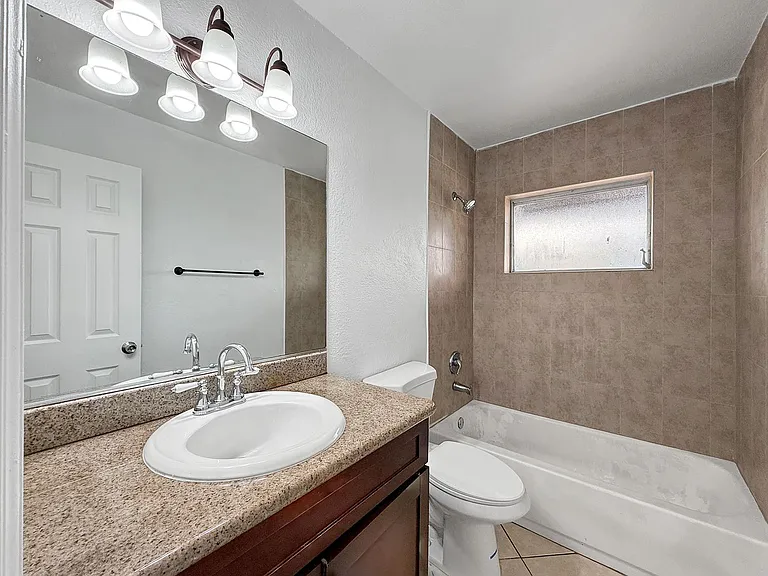 8475 SW 94th St #317E — Photo 11