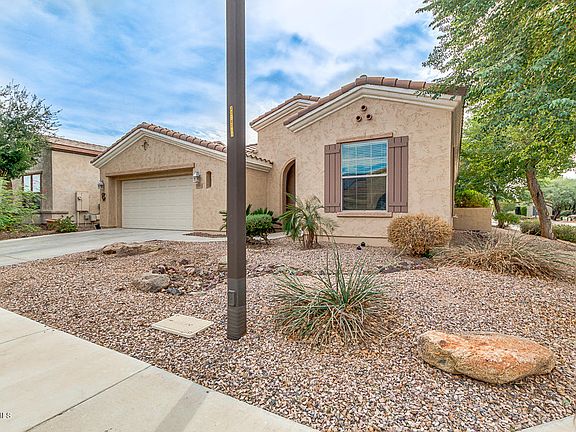 2nd image of 4041 E Donato Dr