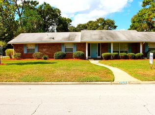 3684 Hermitage Rd, Jacksonville, FL 32277