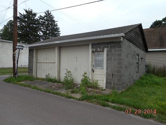 4th image of this home