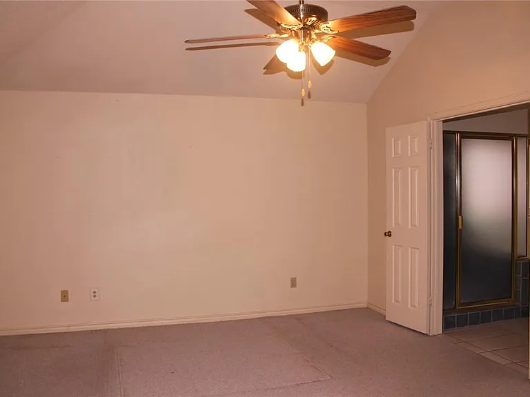2141 Surrender Ave — Photo 24