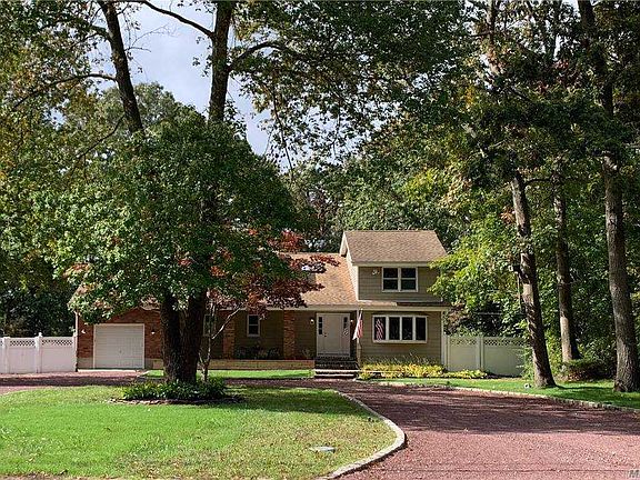 2nd image of 111 Auborn Ave