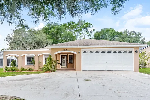 11546 Lake Dr Photo 1
