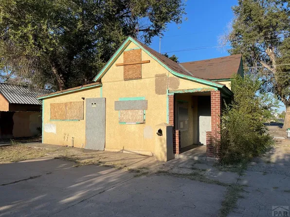 1132 Cypress St, Pueblo, CO 81004