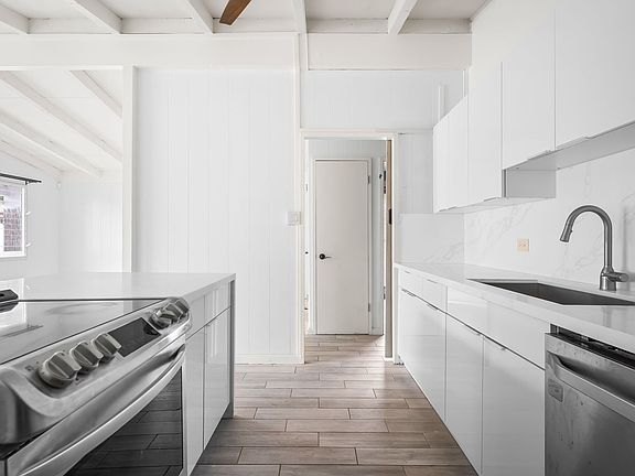 3rd image of 771 Akumu St