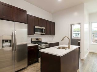 7220 66th Pl, Glendale, NY 11385