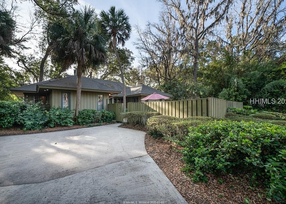 1st image of 109 N Sea Pines Dr
