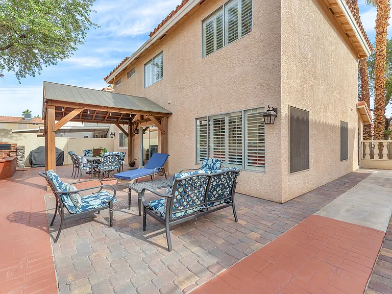 985 Flapjack Dr — Photo 38