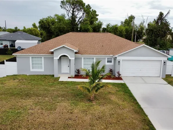 3025 NE 6th Pl, Cape Coral, FL 33909