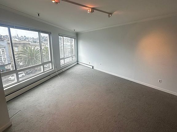 2nd image of 2324 Market St #3