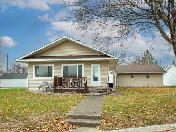 508 N Jackson St, Greene, IA 50636
