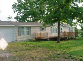 121 Woodland Ln, Conway, MO 65632