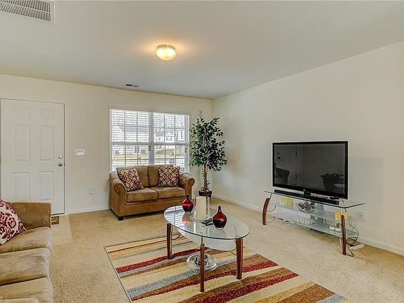 3rd image of 6506 Shadwell Ct