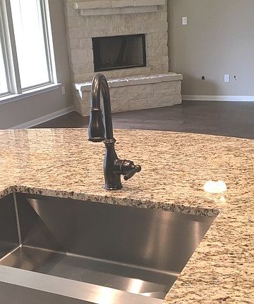 3rd image of 1120 Pinnacle Pkwy